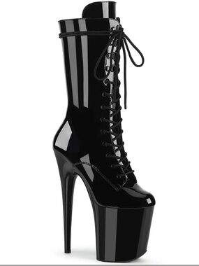 Pleaser Flamingo 1050 NWOT